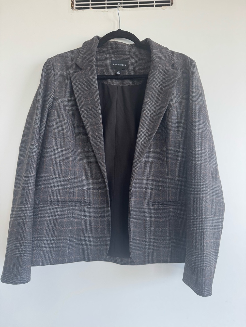 41 Hawthorn Gray Plaid Blazer